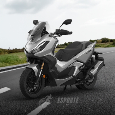 Honda Forza 350 vs Yamaha XMax 250