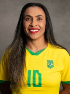 Jogadora Marta e sua trajetória no mundo do futebol feminino
