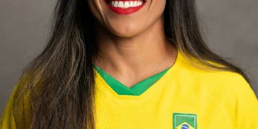 Jogadora Marta e sua trajetória no mundo do futebol feminino