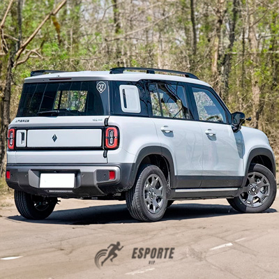 Veja aqui tudo que o Baojun Yep Plus oferece - desde motorização até tecnologia! Baojun Yep Plus